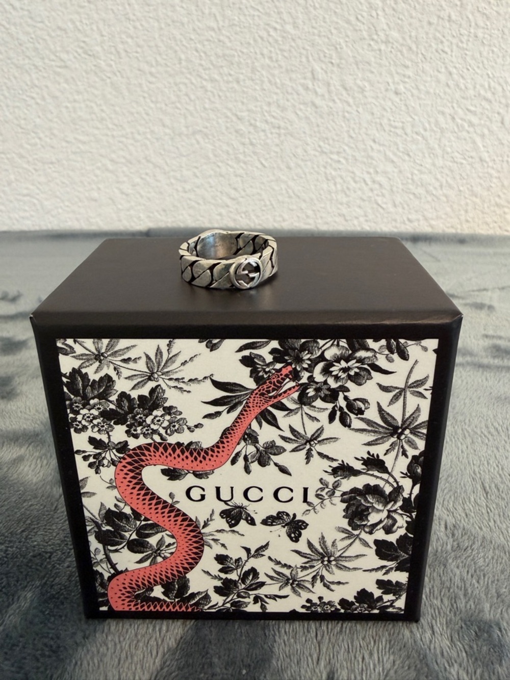 NWT Gucci Interlocking G Gourmette Chain Ring Silver Black Enamel Sz 23 US 10.25 - Picture 5 of 8